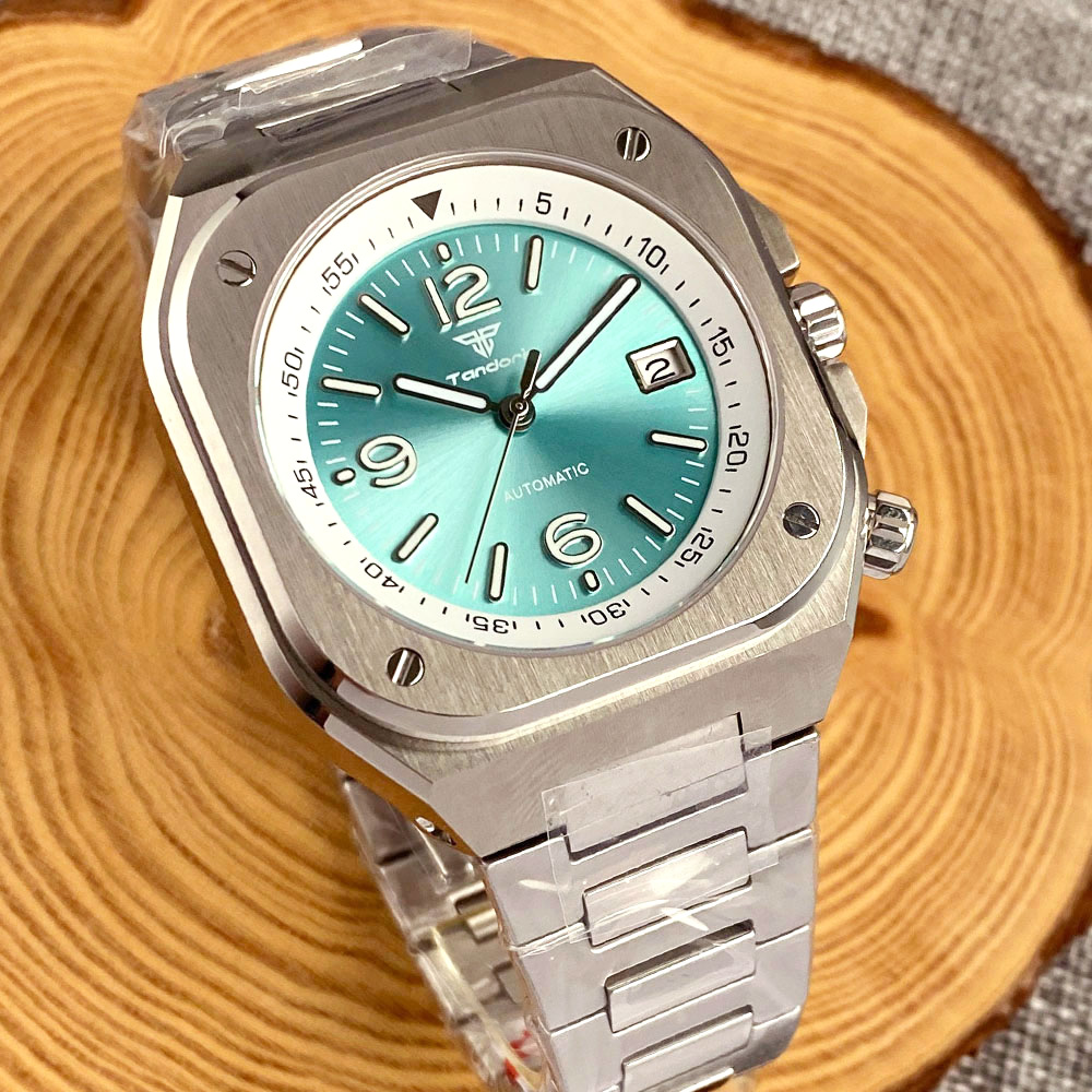 탄도리오 클래식 42mm 사각형 사파이어 글래스 화이트 - Vintage Fashion In Japan 리뷰 및 가격