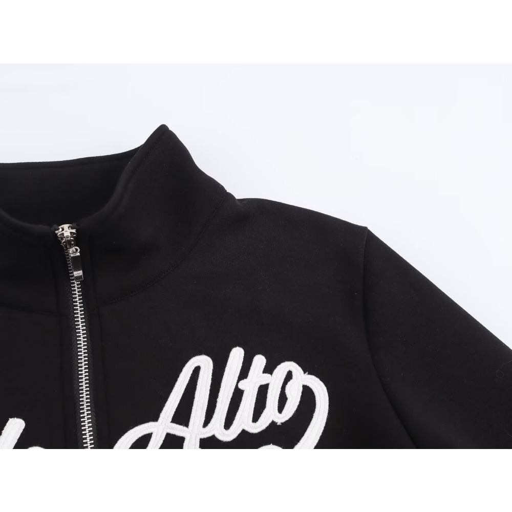 캐주얼 여성용 블랙 대표팀 스포츠 세트 하이 넥 자수  - Varsity Jacket Wool 리뷰 및 가격